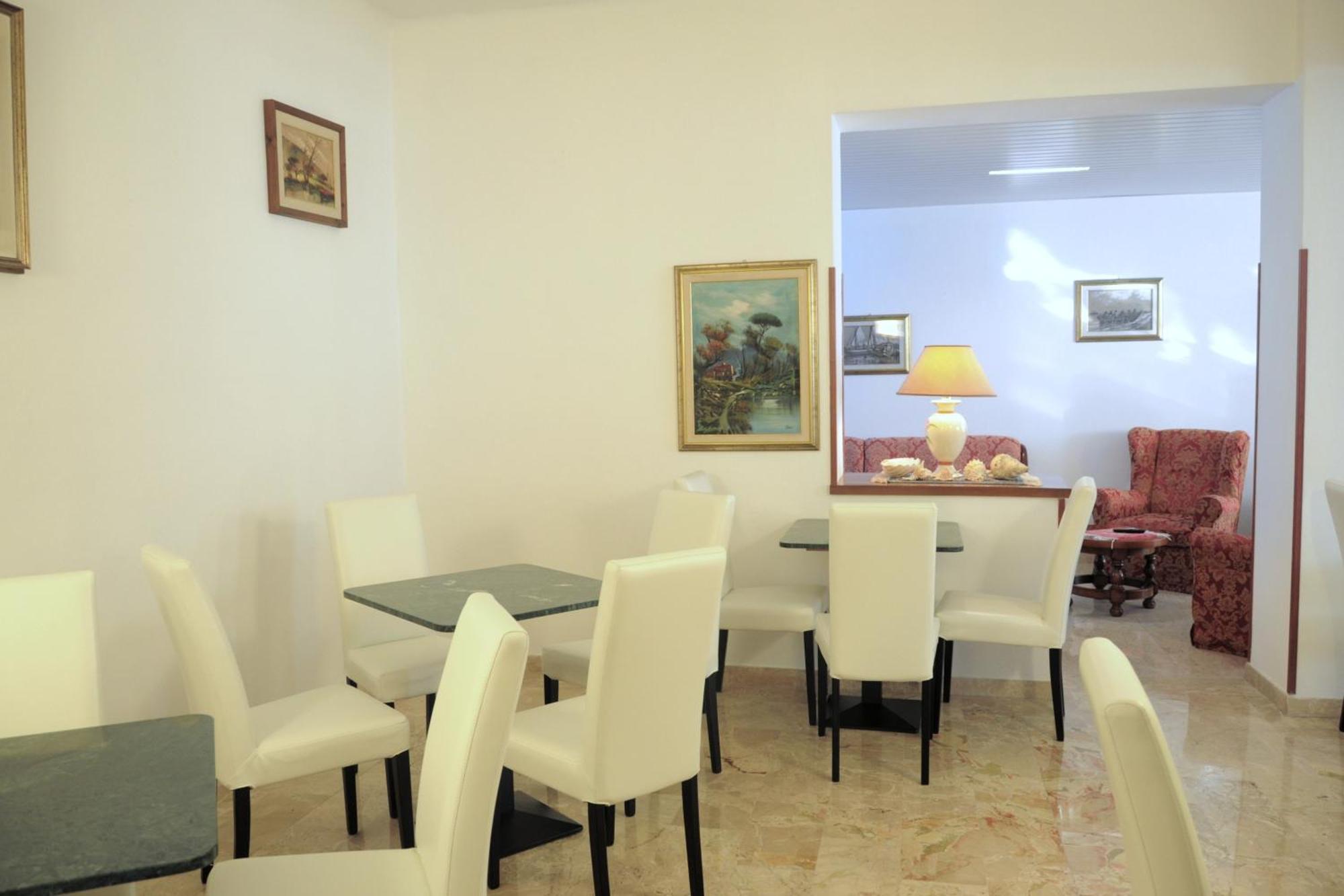 Hotel Pineta Mare 3*