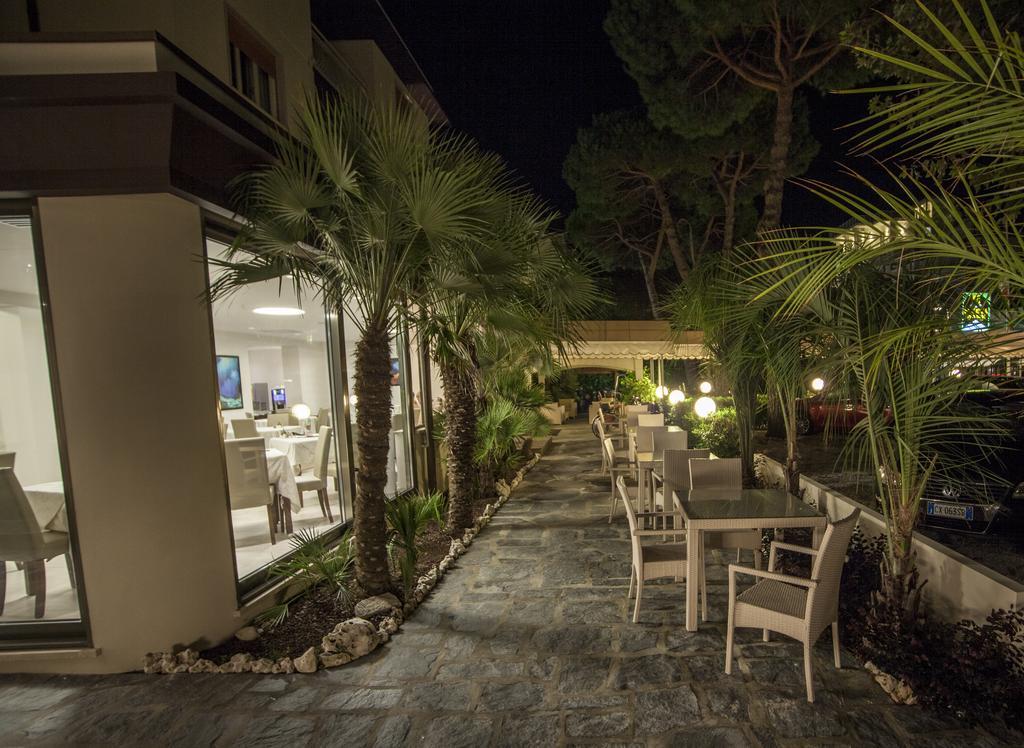 Hotel Pineta Mare 3*